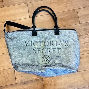 Victoria's Limited Edition Glitter Weekender Bag Silver